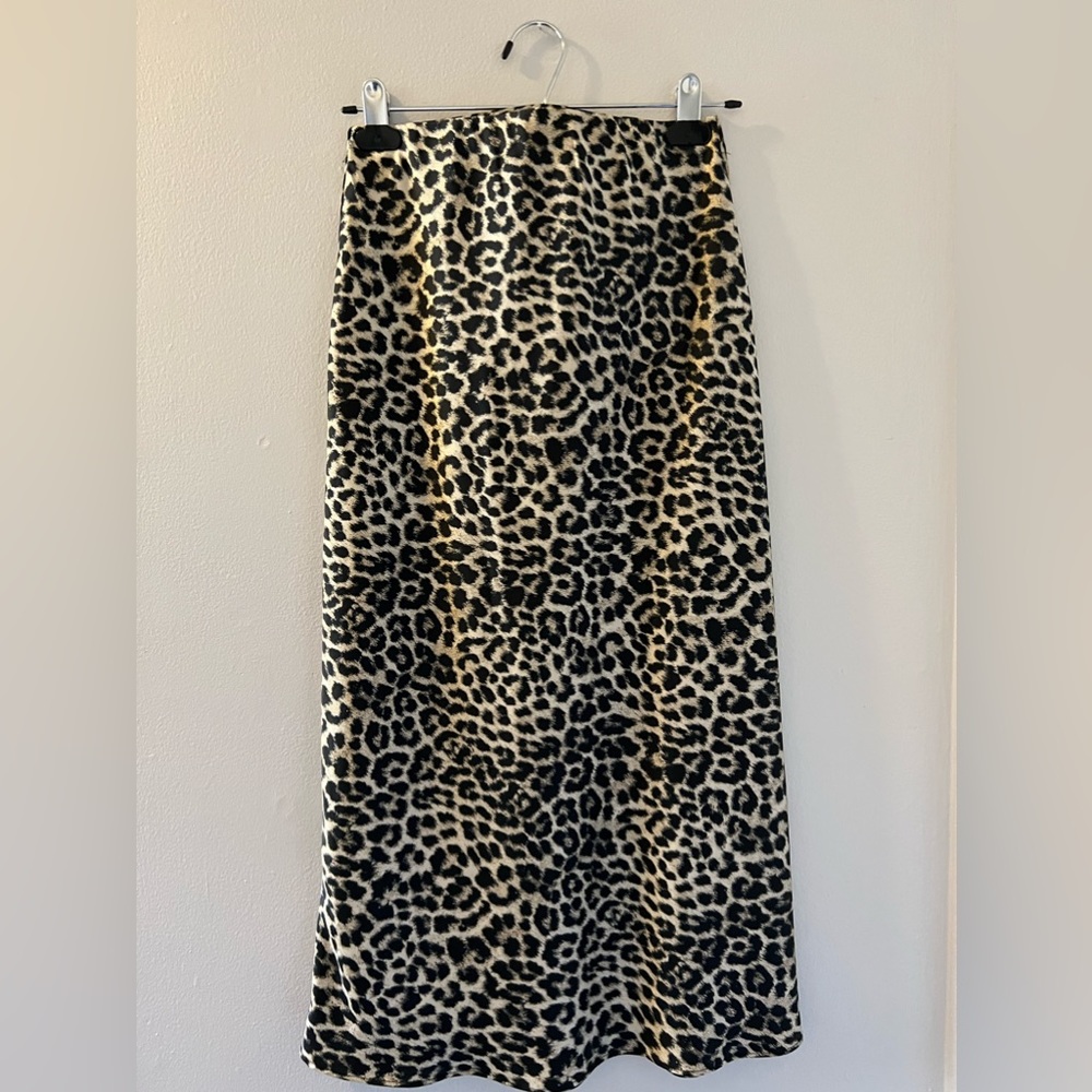 Cheetah skirt